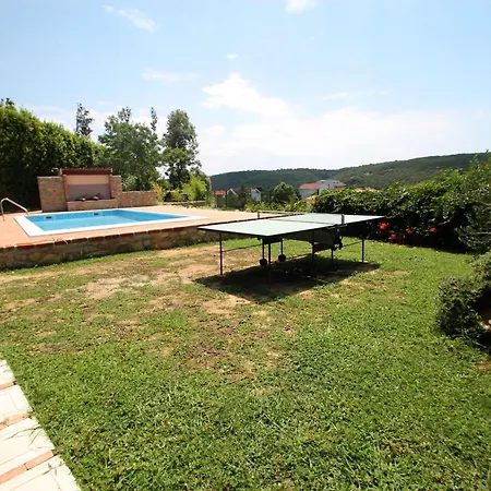 Family-friendly With Swimming Pool - Rab - 15518 Apartmán Kampor