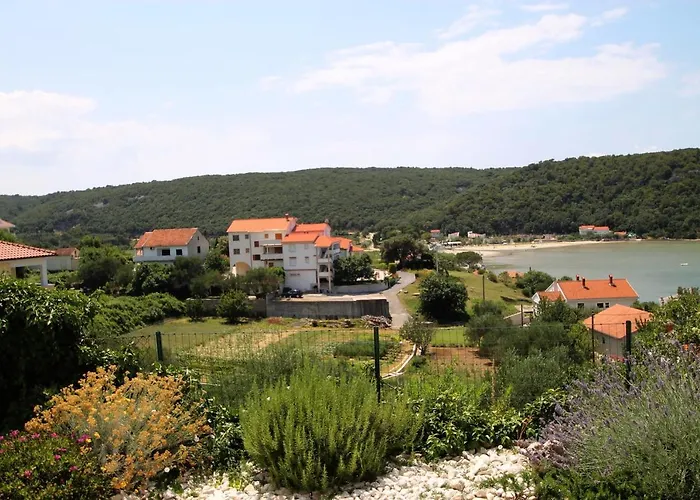 Family-friendly With Swimming Pool - Rab - 15518 * Кампор